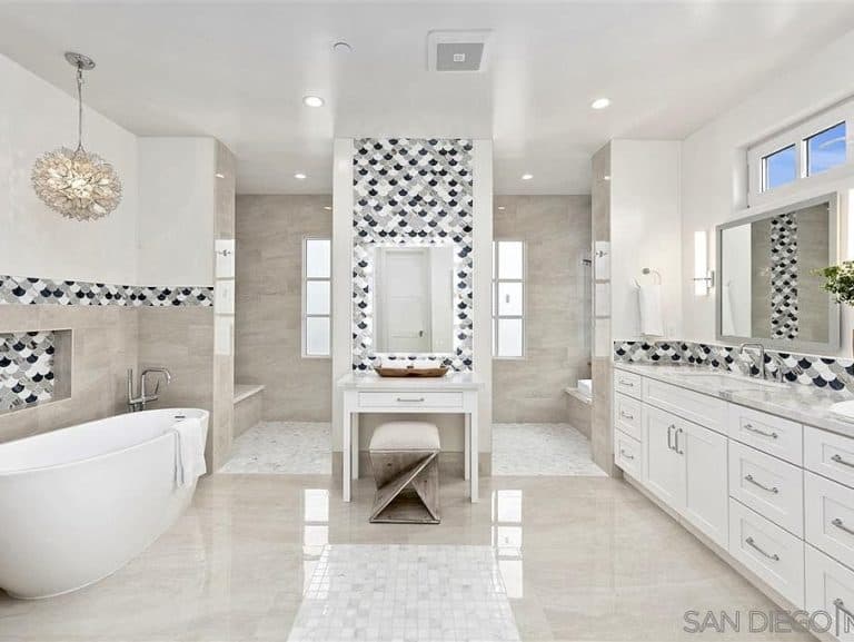 lajolla-bathroom